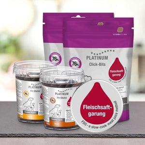 PLATINUM Poskusni paket Mini, najboljša izbira za pse manjših pasem, prikazuje priboljške s 76-odstotno mesno vsebnostjo in Fleischsaftgarung. Embalaža z vijoličnimi in belimi poudarki spodbuja zdravo prehrano za pse.